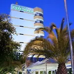 Hotell Lucana 4*