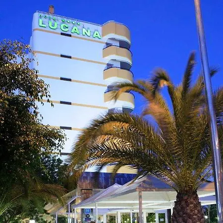 Hotell Lucana 4*